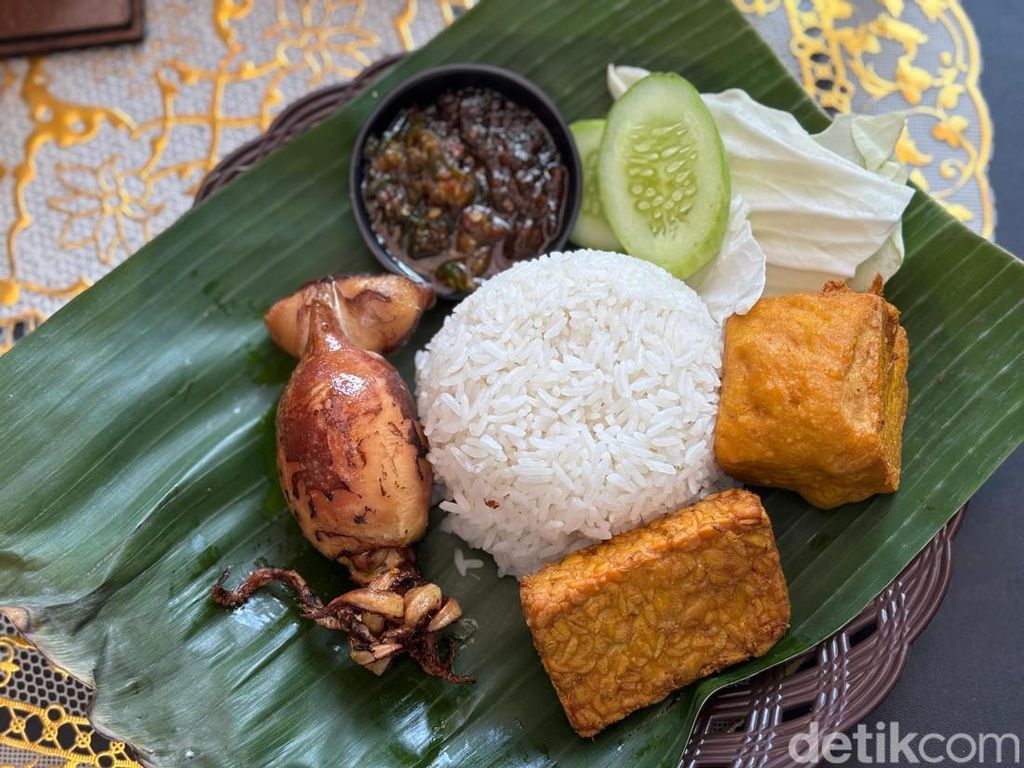 Capcay Pinkan Mambo Mahal hingga Nasi Cumi Bunting di Warung Oyot